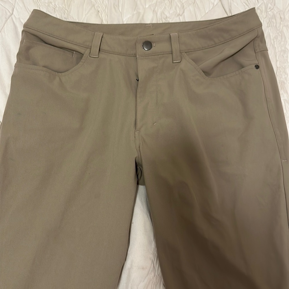 Lululemon ABC pant